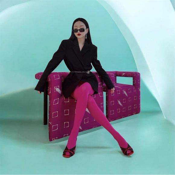 NWT Hue Berry Opaque Tights Size 2 - Picture 8 of 8